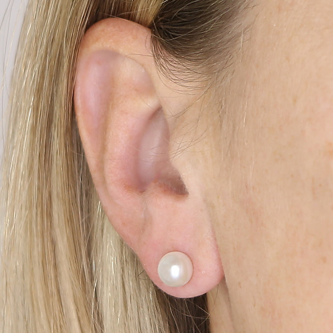 Classic Pearl Studs