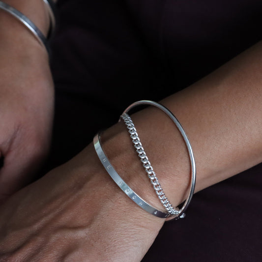 Curb style bracelet on Leanne 