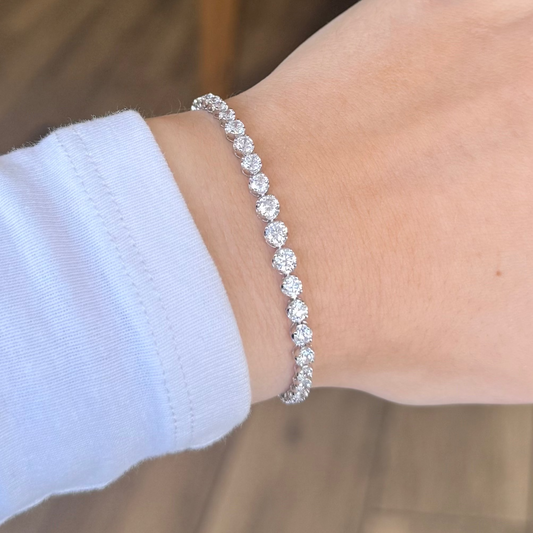 Graduated Tennis Bracelet
