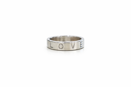 LOVE Band Ring