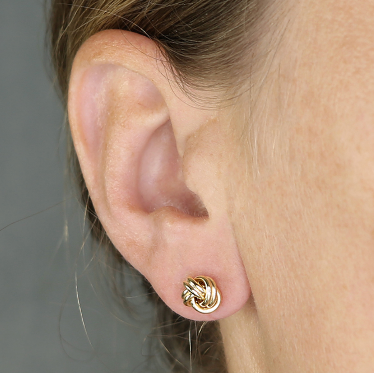 Knotted Studs